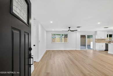 Fully Remodeled 4BR Pool Home in the Heart of Mandarin | New - photo 3