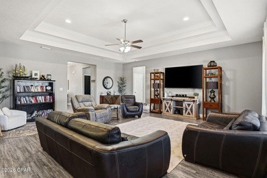Fanning Bayou, a sought-after neighborhood where country charm - photo 16
