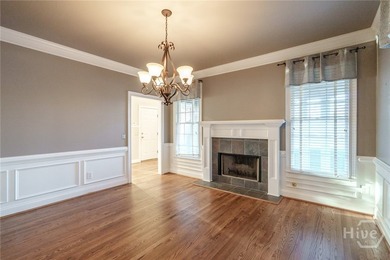 Beautiful 5-bedroom, 4.5-bath home located in the highly - photo 10