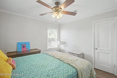 Welcome home to the heart of Bayou View! This beautifully newly - photo 10