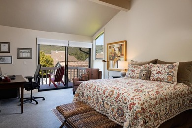 This exquisitely updated townhome enjoys privacy, sunshine, and - photo 20
