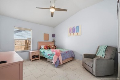 Located on a quiet street near Savona Blvd, Gatlin Blvd, and SE - photo 23