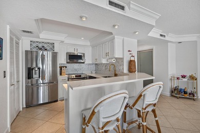 Beautifully updated and move-in ready, this spacious 2BR/2BA - photo 4