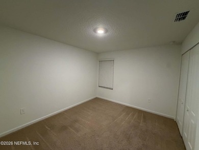 Welcome Home...beautifully maintained townhome offering just - photo 8