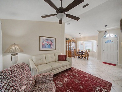 Welcome to this beautifully upgraded 3-bedroom, 2-bathroom home - photo 9