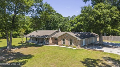 Welcome to your private rural retreat in Echo Ranch Estates - photo 1