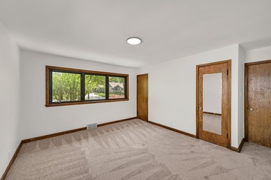 Spacious 4 bedroom, 2 full bathroom Cape Cod nestled on a - photo 19