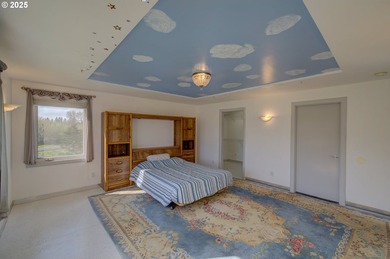 Ilwaco 3,600 sq ft custom house & garage, city water & sewer - photo 22