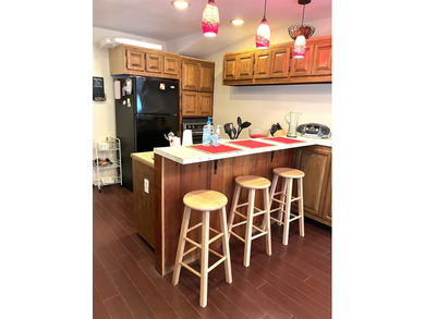 Partially remodeled two bedroom home near Aransas Bay. On three - photo 3