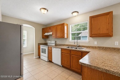 Welcome to 3101 20th Ave in Gulfport, MS-an income-producing - photo 5