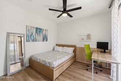 Thoughtfully renovated 2-bed, 2-bath condo in the guard-gated - photo 12