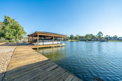 Lake Hamilton Home For Sale in Hot Springs Arkansas