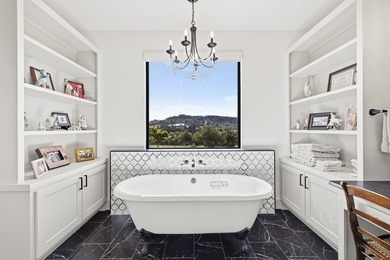Experience luxury living in this magnificent one-story 4-bedroom - photo 24