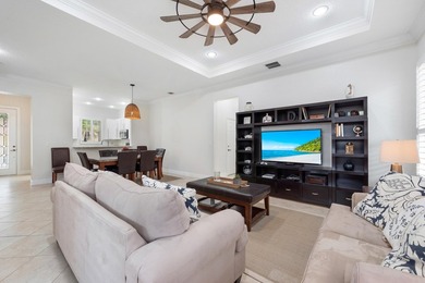 Welcome to this charming CORNER UNIT 2-bedroom, 2-bathroom villa - photo 4