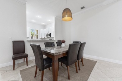 Welcome to this charming CORNER UNIT 2-bedroom, 2-bathroom villa - photo 8