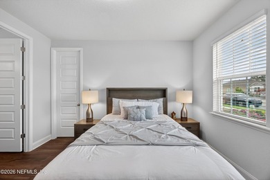 Welcome to this beautifully designed ranch-style water view home - photo 8