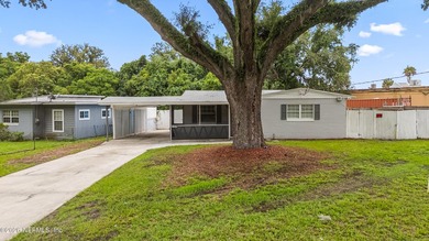 beautiful concrete block house corner has 3BD/ 2BR , fully - photo 3