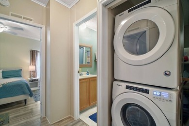 Nestled within the desirable Lake Griffin Habor, a vibrant - photo 12