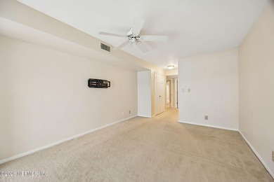 Located in the heart of Old Ponte Vedra, this beautifully - photo 21