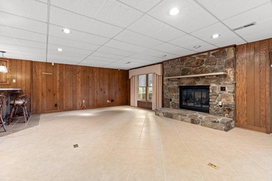 Welcome to 4919 Bal Harbor Circle! Perfectly positioned on the - photo 26