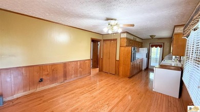Welcome to 3088 Finney Road, Glasgow, KY-a beautiful ranch-style - photo 7