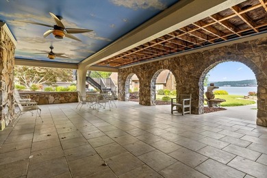 Welcome to 4919 Bal Harbor Circle! Perfectly positioned on the - photo 29