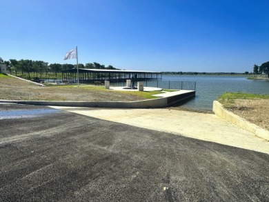 300+ feet of shoreline on Lake Halbert/Magnolia! - photo 38