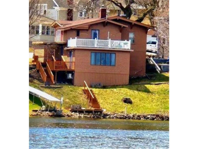 Lake Home For Sale in Albert Lea, Minnesota