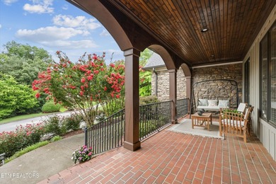 This House Speaks For Itself! Welcome to 1304 Selby Lane - photo 3
