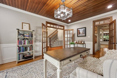 This House Speaks For Itself! Welcome to 1304 Selby Lane - photo 8