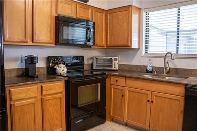 Back on the Market! Spacious 4-Bedroom Townhome in Lakeland, FL - photo 11