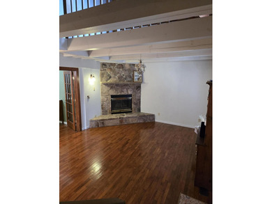 SELLER SAYS SELL DUE TO ONGOING MEDICAL ISSUES MOVE-IN READY + - photo 11