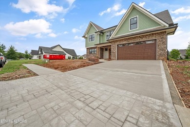 This new construction home is almost done! What we love about - photo 5