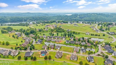 This new construction home is almost done! What we love about - photo 8