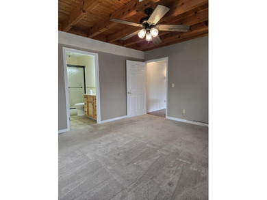 SELLER SAYS SELL DUE TO ONGOING MEDICAL ISSUES MOVE-IN READY + - photo 20