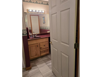SELLER SAYS SELL DUE TO ONGOING MEDICAL ISSUES MOVE-IN READY + - photo 26