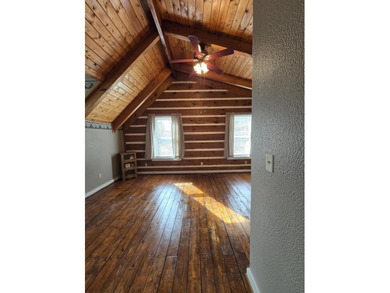 SELLER SAYS SELL DUE TO ONGOING MEDICAL ISSUES MOVE-IN READY + - photo 30