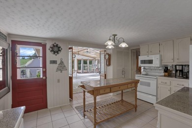Welcome to the heart of the Hocking Hills--where privacy, views - photo 35