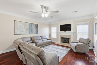 Welcome to this beautifully maintained 5-bedroom, 3-bath - photo 10