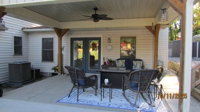 SELLER SAYS SELL DUE TO ONGOING MEDICAL ISSUES MOVE-IN READY + - photo 40