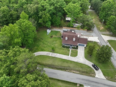 SELLER SAYS SELL DUE TO ONGOING MEDICAL ISSUES MOVE-IN READY + - photo 47