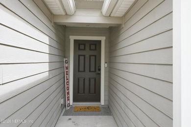 Discover this charming 4-bedroom, 2-bathroom home equipped with - photo 3