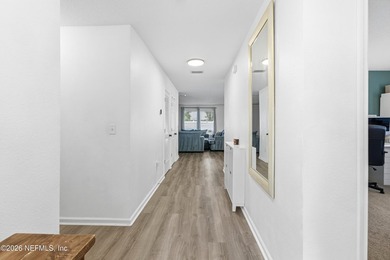 Discover this charming 4-bedroom, 2-bathroom home equipped with - photo 5