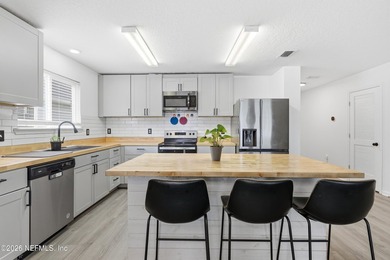 Discover this charming 4-bedroom, 2-bathroom home equipped with - photo 10