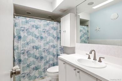 Welcome to 1032 Thompson Dr - a meticulously maintained - photo 12