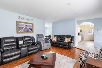 Welcome to 1032 Thompson Dr - a meticulously maintained - photo 17