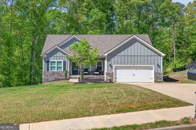 Situated on a sprawling 3.08-acre lot within the Jasper County - photo 18