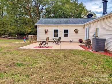Looking for a little extra space? This inviting 3BR/2BA home in - photo 25