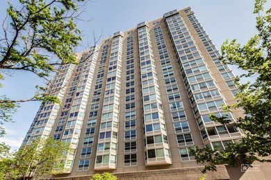 Lake Michigan - Cook County Condo For Sale in Chicago Illinois