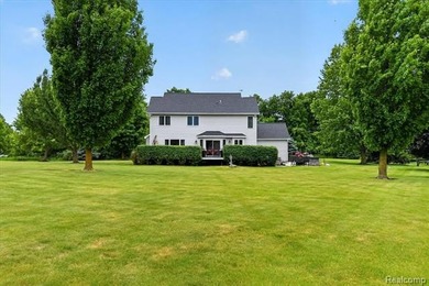 Spacious Fenton home with Hartland Schools set on 2.83 rolling - photo 35